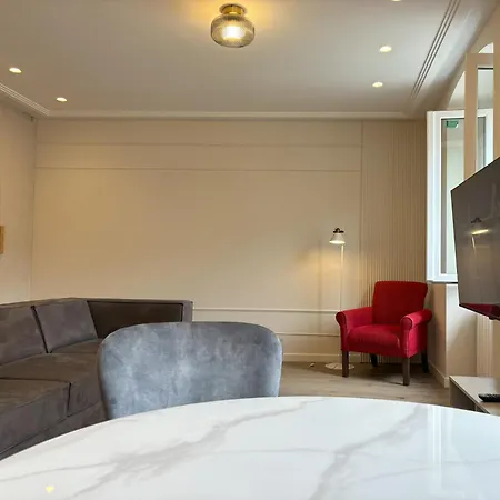 The Duchess Appartement