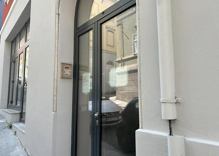 The Duchess Daire Trieste